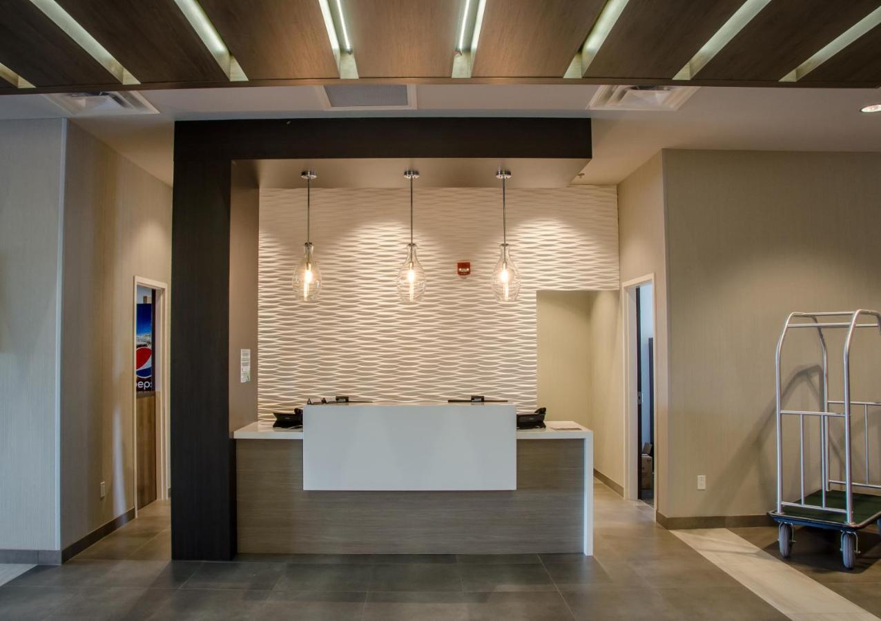 Wingate By Wyndham Dieppe Moncton Exterior photo