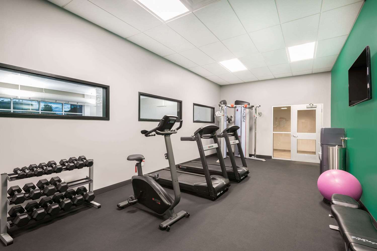 Wingate By Wyndham Dieppe Moncton Exterior photo